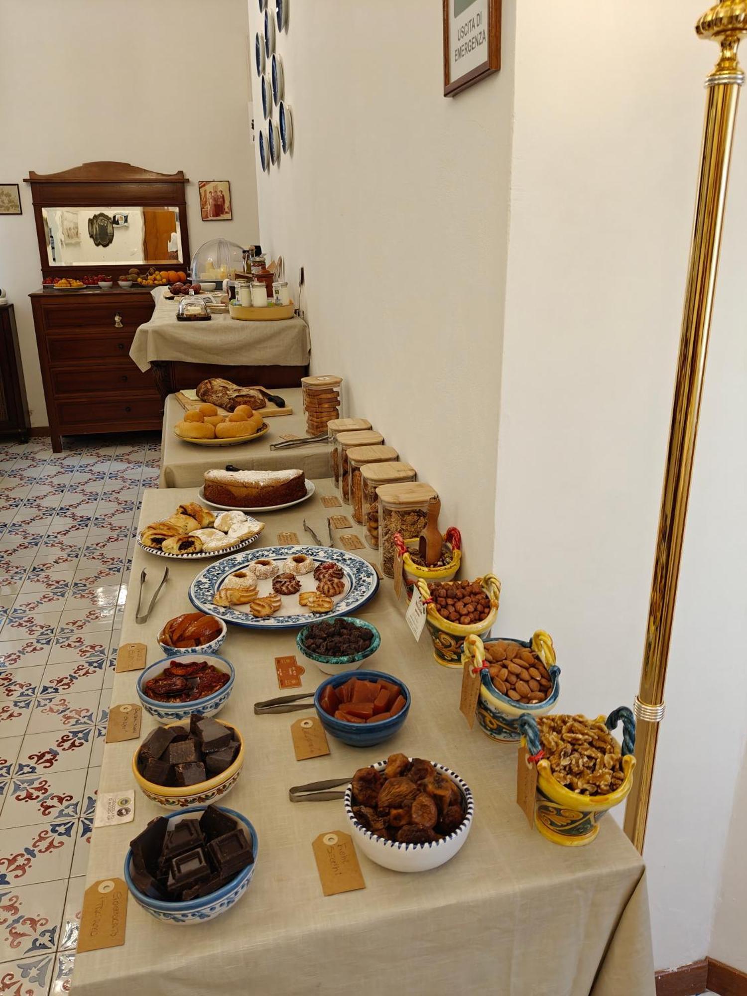 B&B Villa Maiolica San Leone Luaran gambar