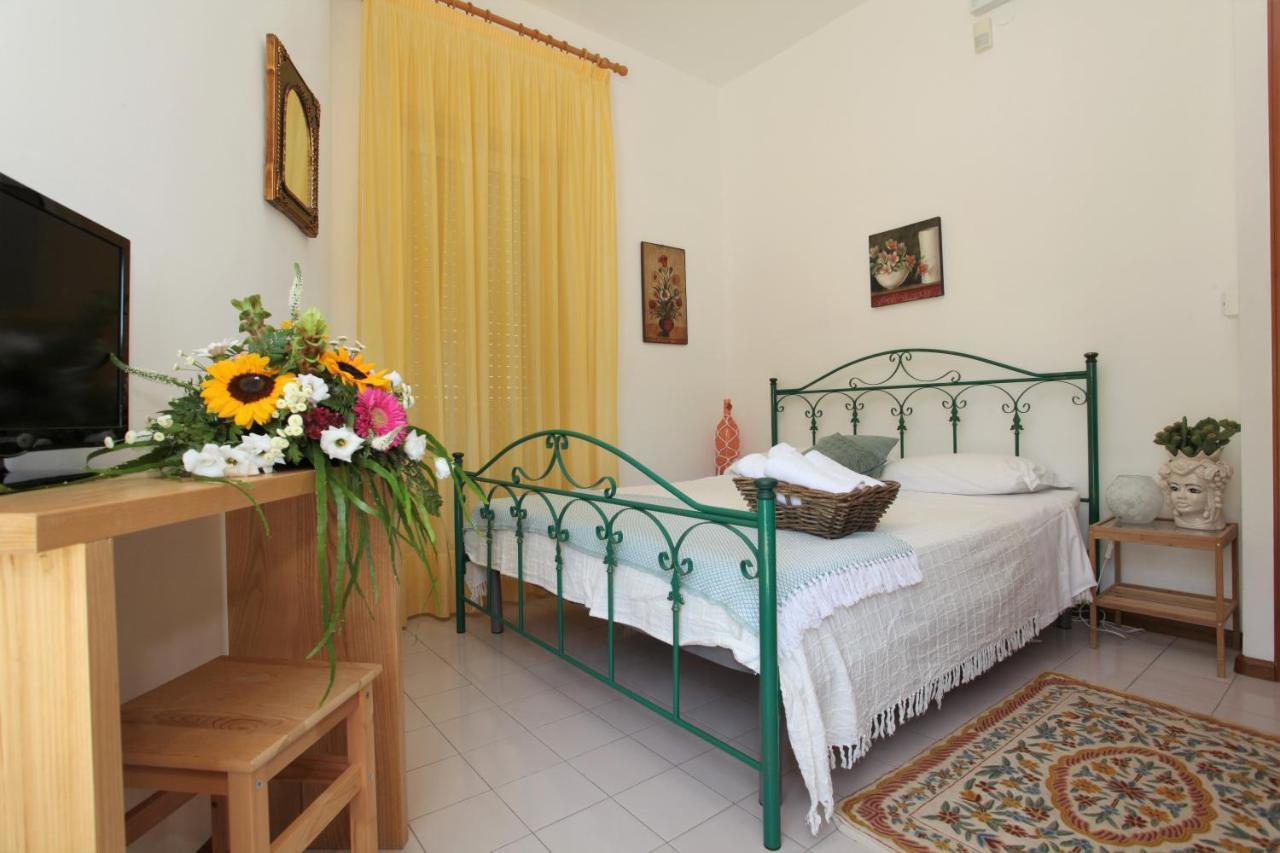 B&B Villa Maiolica San Leone Luaran gambar